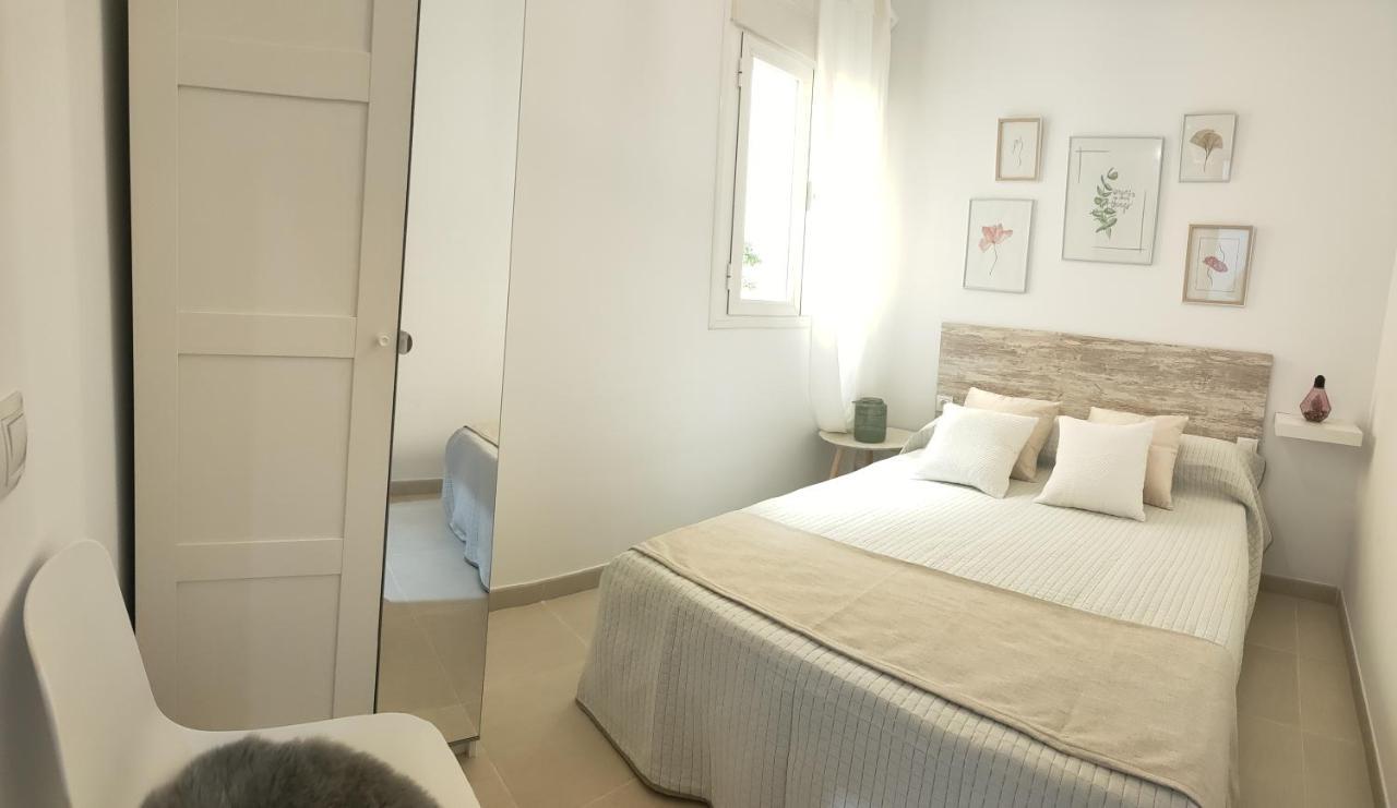 Relax Chiclana-Aparcamiento Privado-Tv Cable-Wifiplus-Aire Acond-Incluido Chiclana de la Frontera Buitenkant foto
